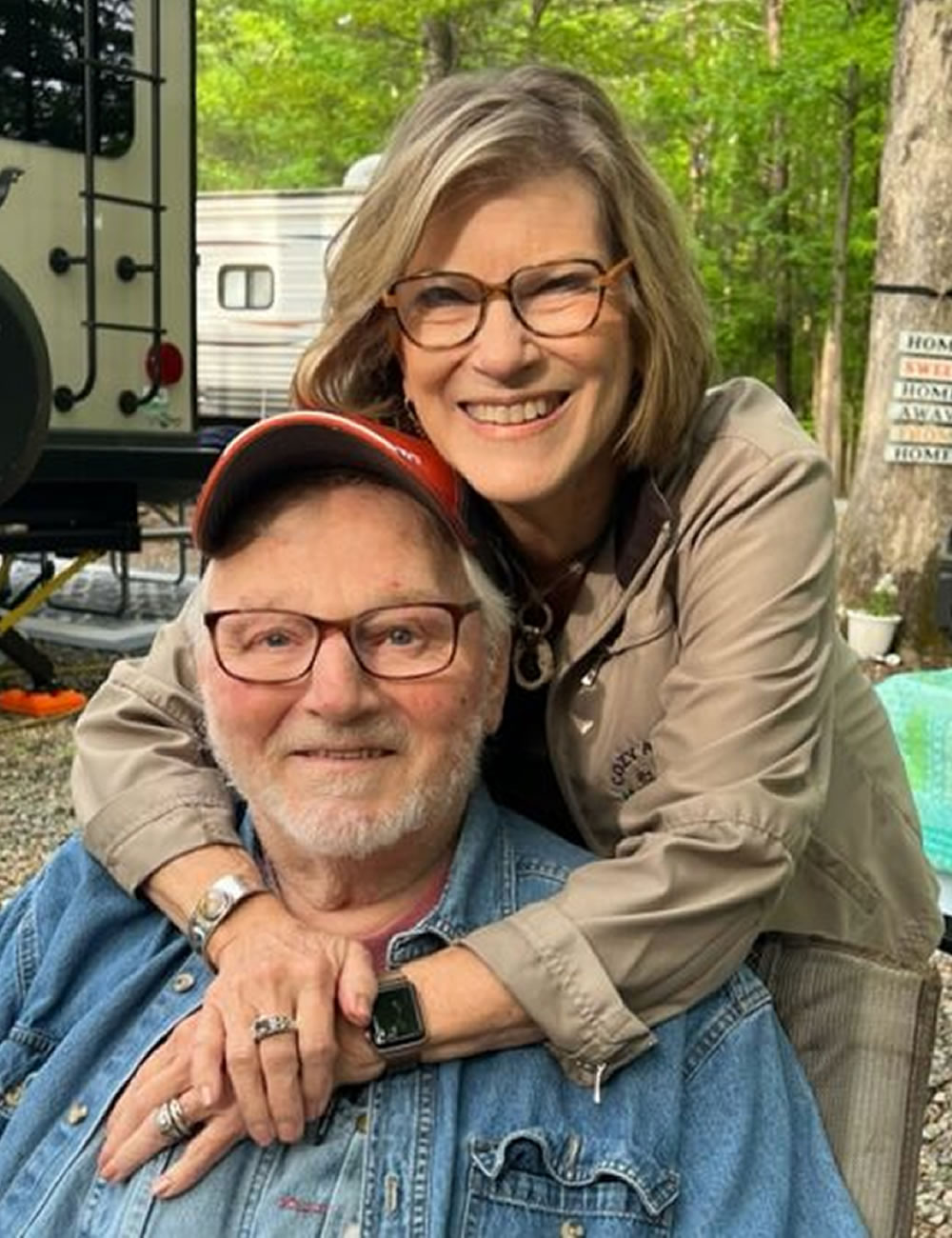 Cozy Acres Campground Staff - Jean and Larry